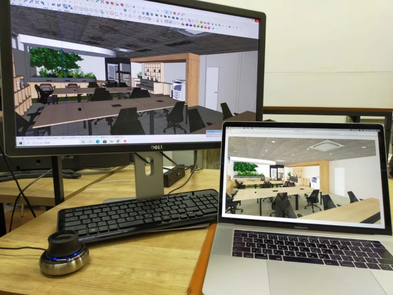 パソコンとモニター